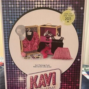 American Girl 2023 GOTY Kavi’s Backstage Trunk Set- RETIRED